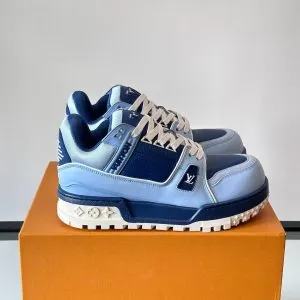 LV Men Light Blue Leather Sneakers