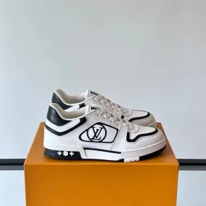 LV Men White Black Leather Sneakers
