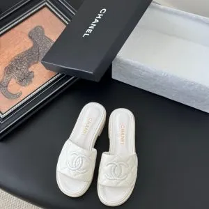Chanel Women White Quilted Leather Slides