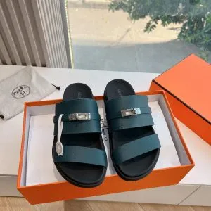 Hermes Women Green Leather Strappy Sandals