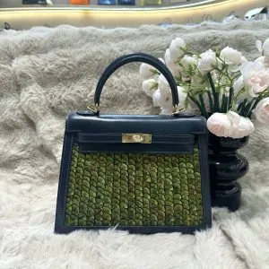 Hermes Kelly 25cm Two-Tone Gold Hardware