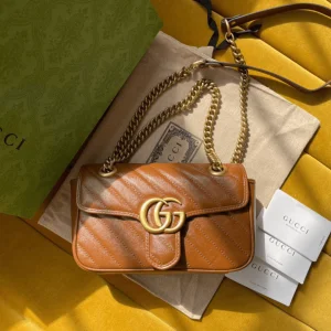 Gucci Marmont Women’s Handbag Super Brown Smooth Leather 22cm