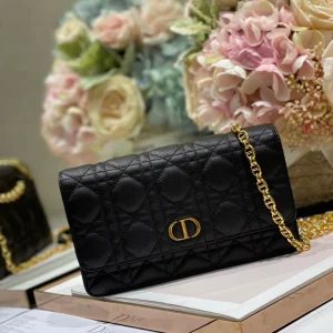 Dior Woc Women’s Black Handbag with Gold Lock 20×11.5×3.5cm