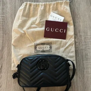 Gucci GG Marmont Matelassé Mini Camera Bag in black