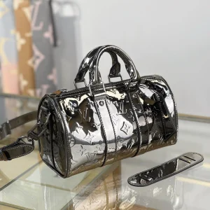 Louis Vuitton Keepall Bandoulière 25