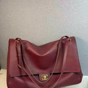 Chanel maxi flap large