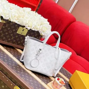 Louis Vuitton Blossom PM Mahina leather 2-way shoulder bag