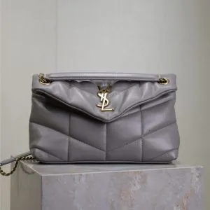 YSL 25S LOULOU PUFFER MEDIUM 29 IN SMOKY LAVENDER
