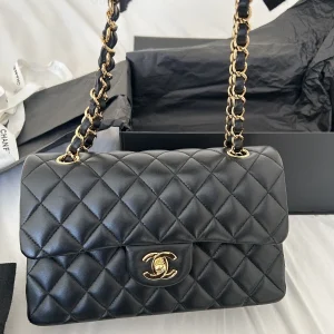 Chanel Classic Flap Medium Smooth Leather
